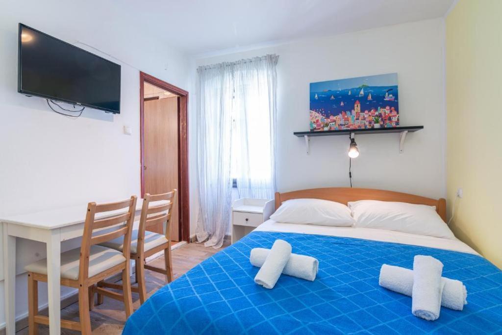 Rooms & Studio Apartments By The Way Baška Extérieur photo
