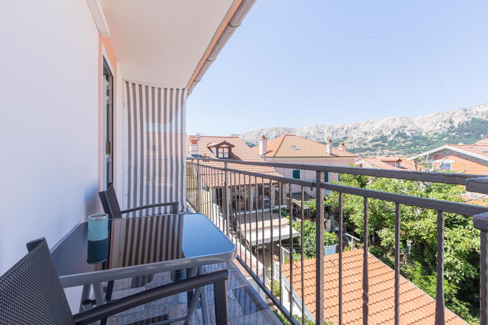Rooms & Studio Apartments By The Way Baška Extérieur photo